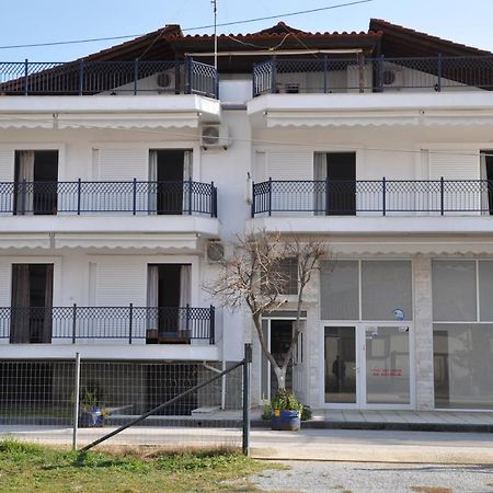 Apartments Stavroula Ηospitality Vrasná Kamer foto