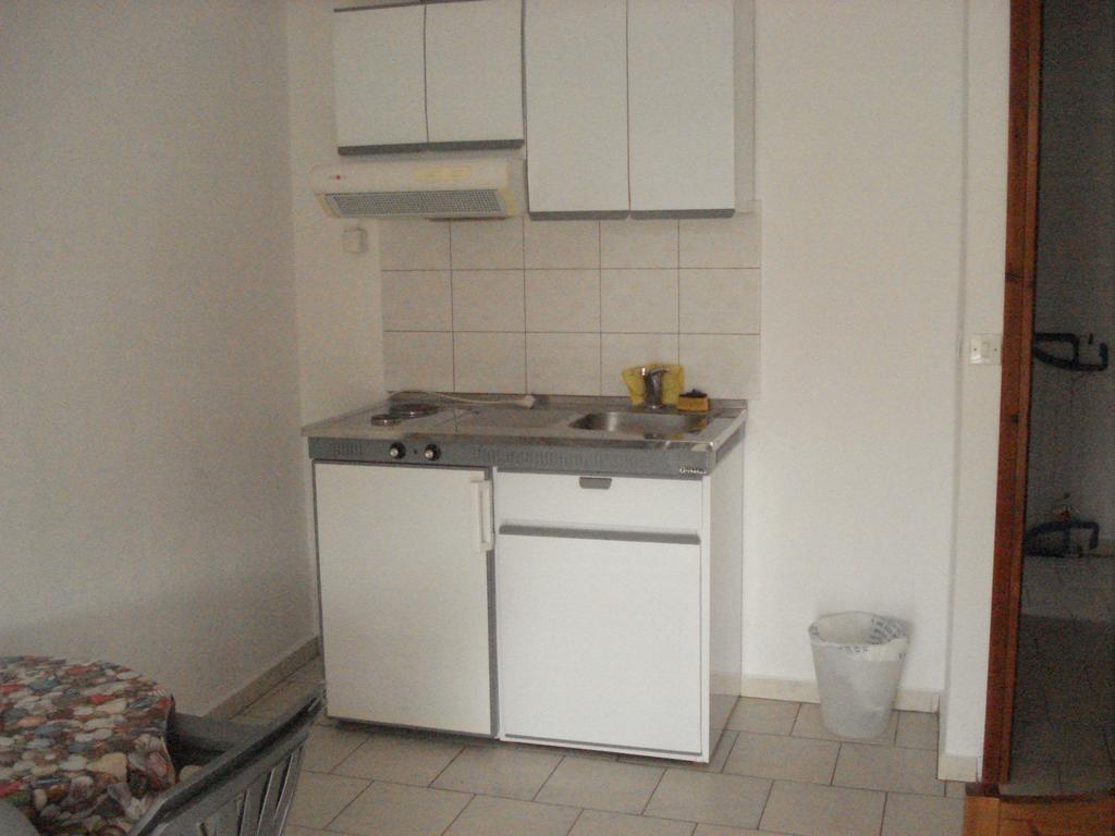 Apartments Stavroula Ηospitality Vrasná Kamer foto