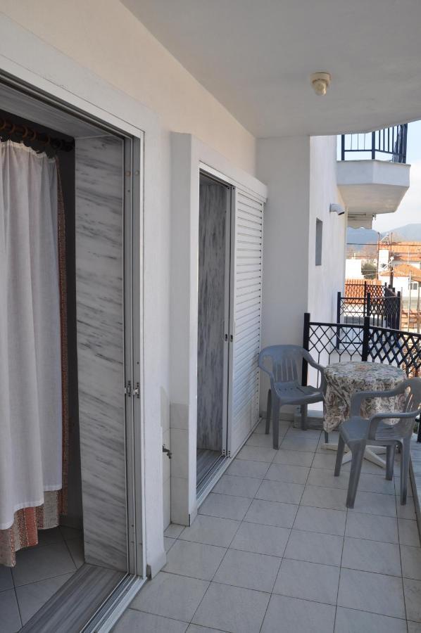 Apartments Stavroula Ηospitality Vrasná Kamer foto